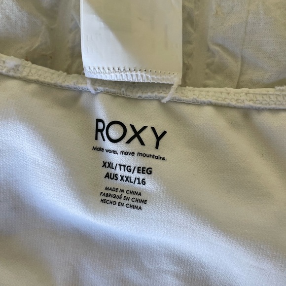 Roxy white embossed swim top - Picture 6 of 9